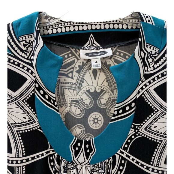 Intermission Dress Size 4 Turquoise Knit Dress Art Deco Print 3/4 Slv - Picture 2 of 4